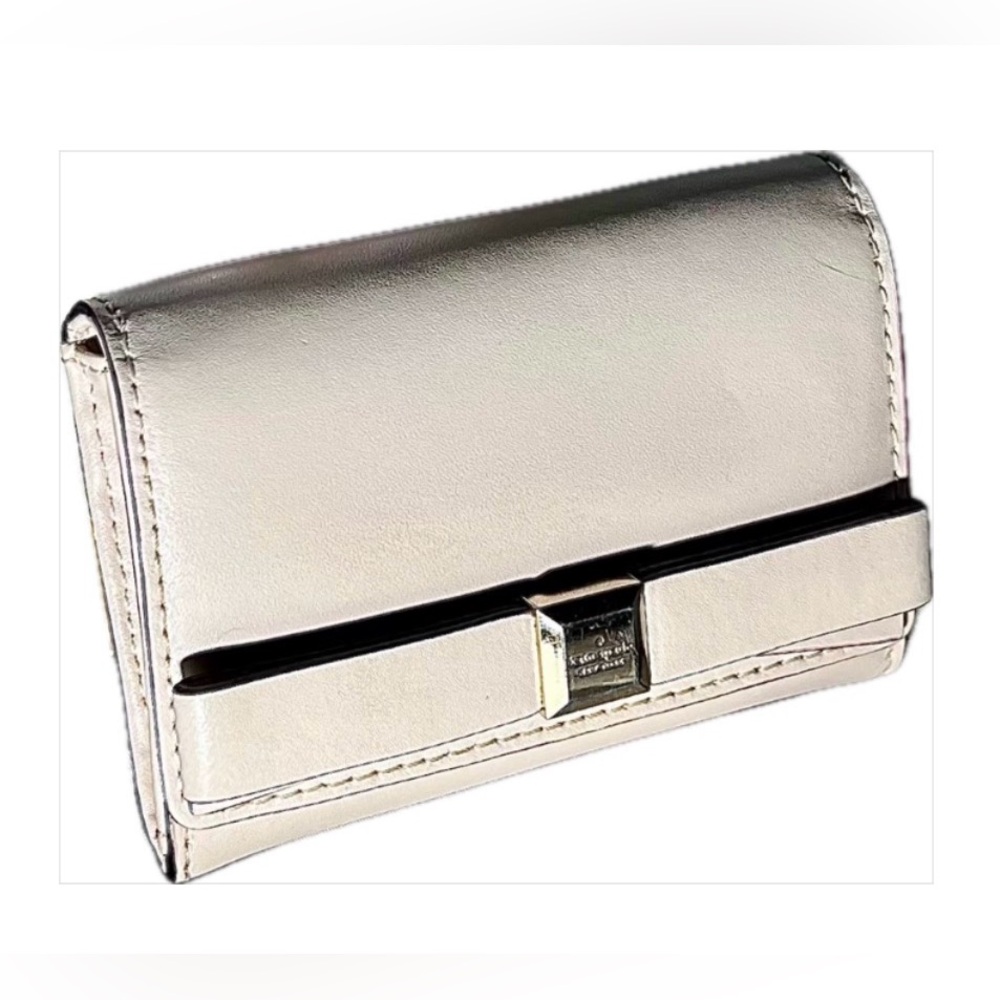 KATE SPADE Cream Leather Wallet with Silver Accents EUC